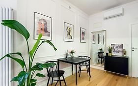 Discover Krakow Apartments - Lubomirskiego St - Classic & Modern - Near Main Station, Netflix And Ac